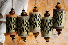 Charger l'image dans la galerie, L'Art du Bain - Savon sur corde Ambre Gris