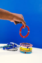 Charger l'image dans la galerie, Bracelets-perles-Bamileke-Cameroun-LittleAfrica