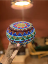 Load image into Gallery viewer, F. Gacha Large pearl box with lid m