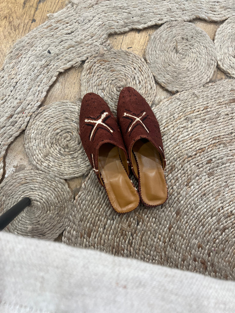 Ethnic chic slippers