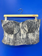 Charger l'image dans la galerie, Kroskel - Bustier Licka corset batik sans manche