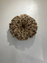 Load image into Gallery viewer, Juju-Hat-Bamileke-Cameroun-LittleAfrica
