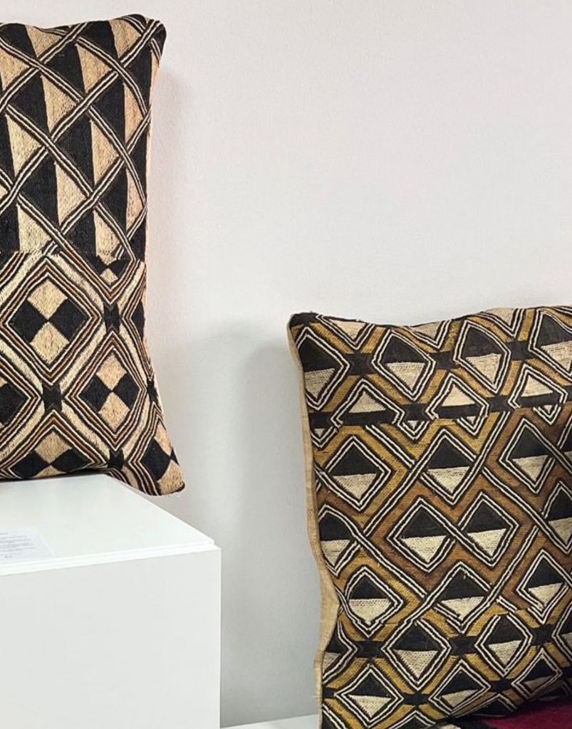 Kilubukila Kuba and raffia pillowcases