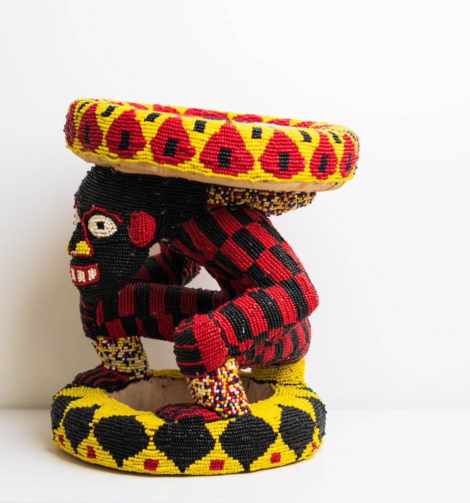 Tabouret-perle-Bamileke-Cameroun-LittleAfrica