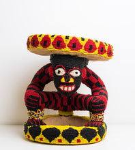 Charger l'image dans la galerie, Tabouret-perle-Bamileke-Cameroun-LittleAfrica
