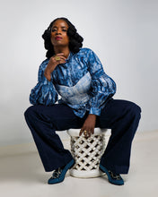 Charger l'image dans la galerie, Kroskel-chemise-batik-bleu-fonce2-Little-Africa