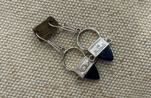 Load image into Gallery viewer, Jamtaan Earrings