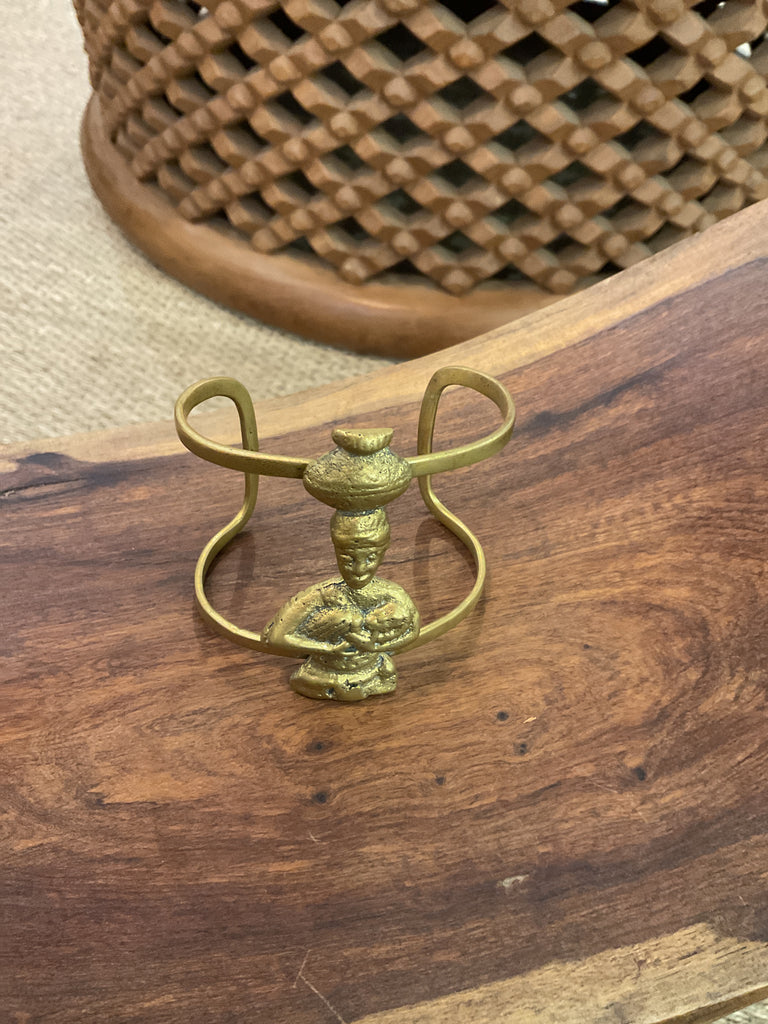 Handgefertigte Armbänder