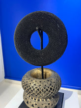 Carregar imagem no visualizador da galeria, Bracelets de pouvoir Bamiléké - Bronze et perles