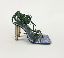 Laden Sie das Bild in den Galerie-Viewer, OMÔL - DIE TOTEM 1.1 SANDALEN