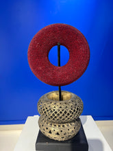 Carregar imagem no visualizador da galeria, Bracelets de pouvoir Bamiléké - Bronze et perles