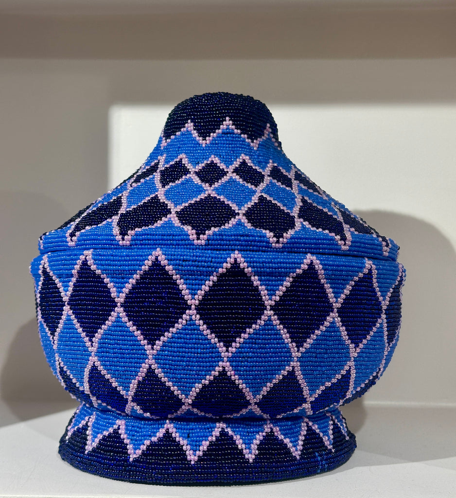 Gacha Foundation - Blue beaded box with lid, size M