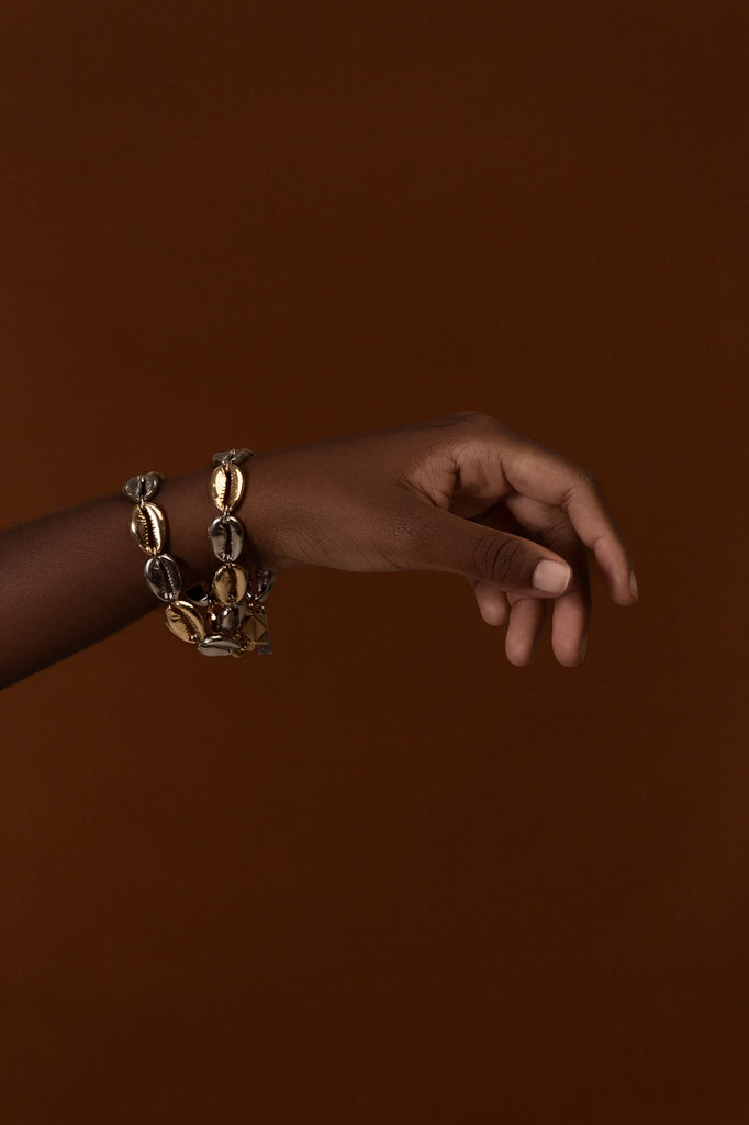iLoostre - Collier Joias de Negona, cauris et main de Fatma