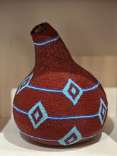 Cargar imagen en el visor de la galería, Gacha Foundation Calabash LUMI Blue S