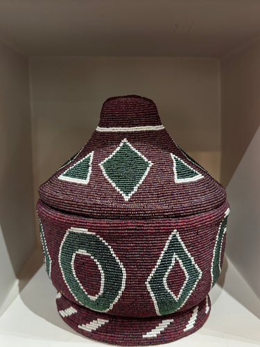 Gacha Foundation - Beaded Box L Burgundy and Green