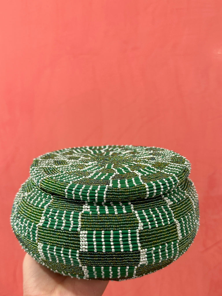 Gacha Foundation – Große Perlenbox mit Deckel, mehrfarbig, L