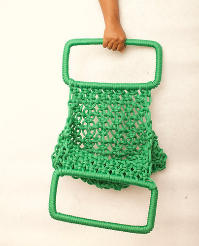 VANHUVAMWE-MaTshumaStatementClutch-Sac-vert-Mode5-LittleAfrica