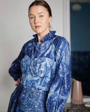 Load image into Gallery viewer, Kroskel-chemise-batik-bleue-Little-Africa